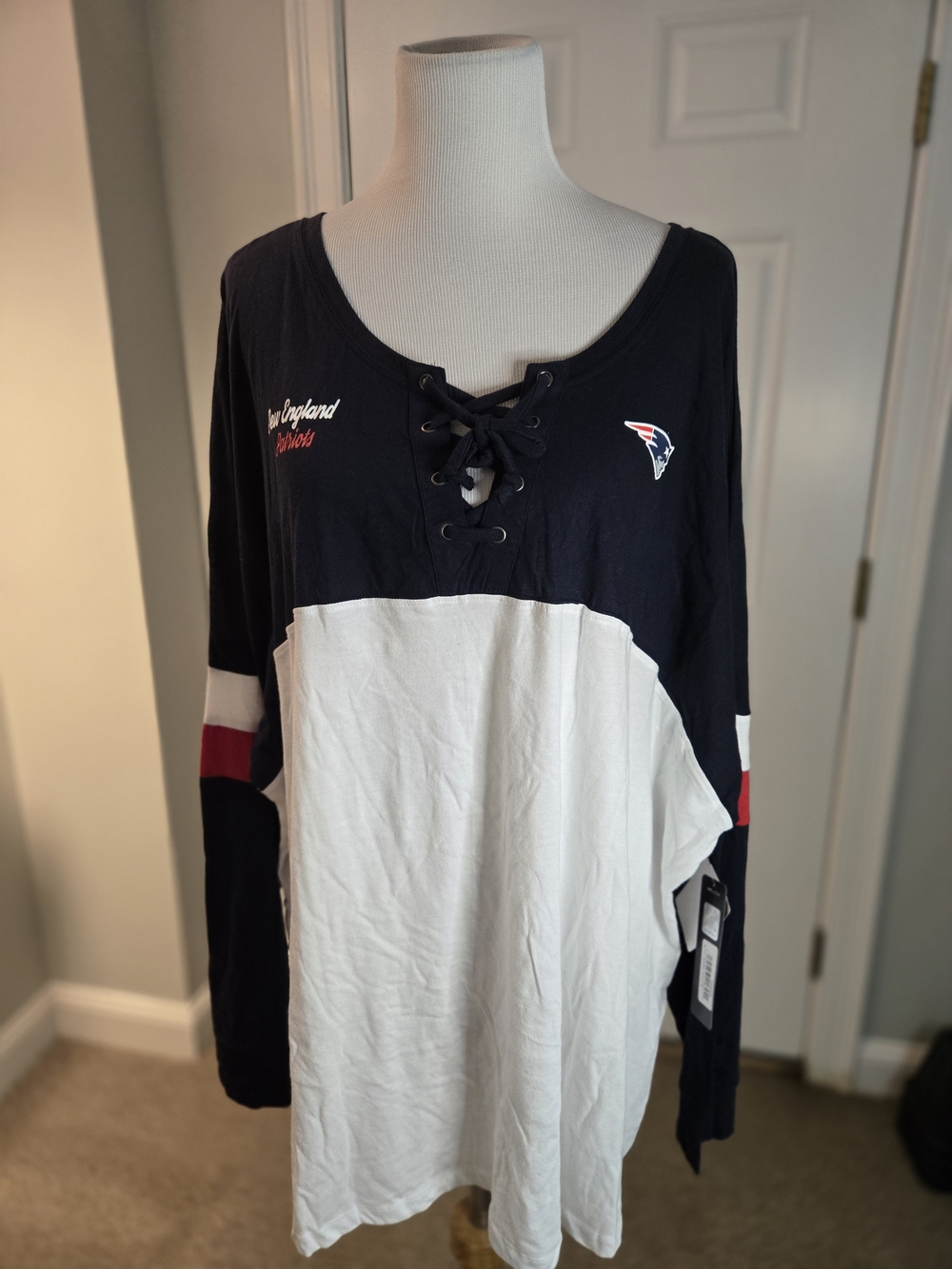 NFL New England Patriots Navy, White & Red Lace-Up Top